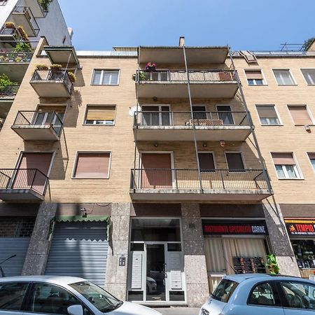 Bnbutler - Stromboli, 22 - Ampio, Luminoso Ed Elegante Milánó Kültér fotó