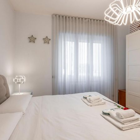 Bnbutler - Stromboli, 22 - Ampio, Luminoso Ed Elegante Milánó Kültér fotó